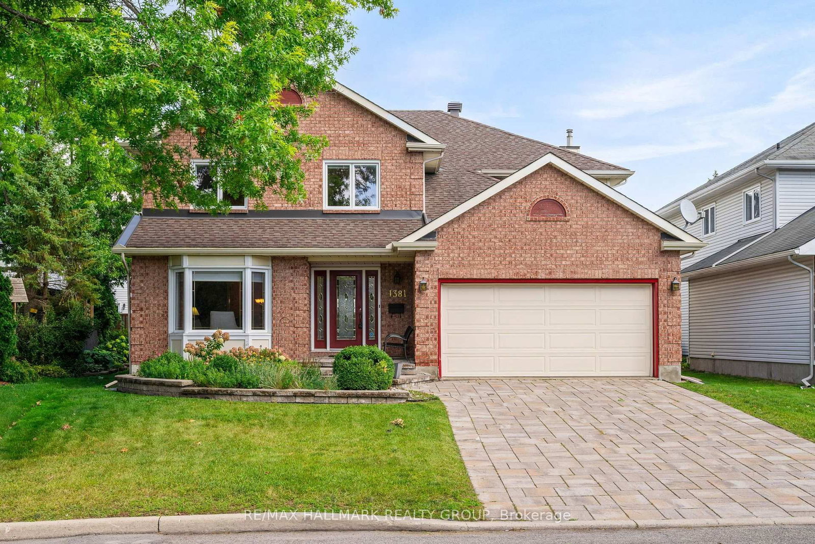 1381 Montresor Way • Ottawa, ON photo 1