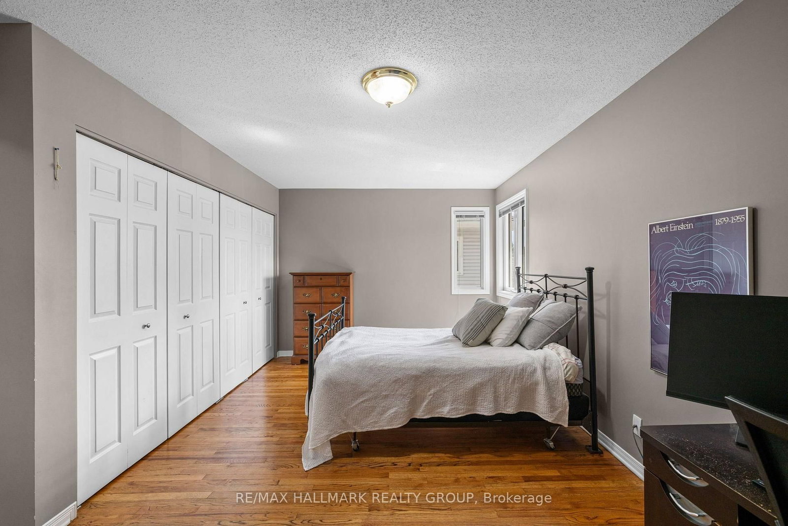 1381 Montresor Way • Ottawa, ON photo 28