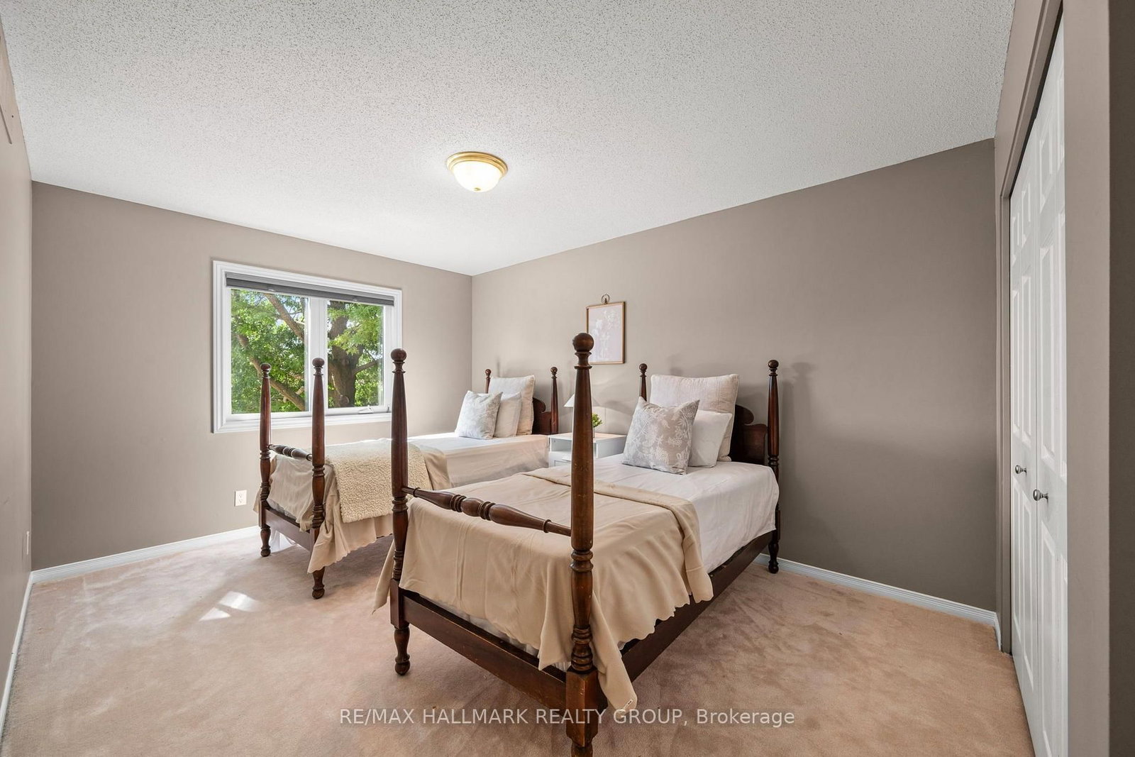 1381 Montresor Way • Ottawa, ON photo 38