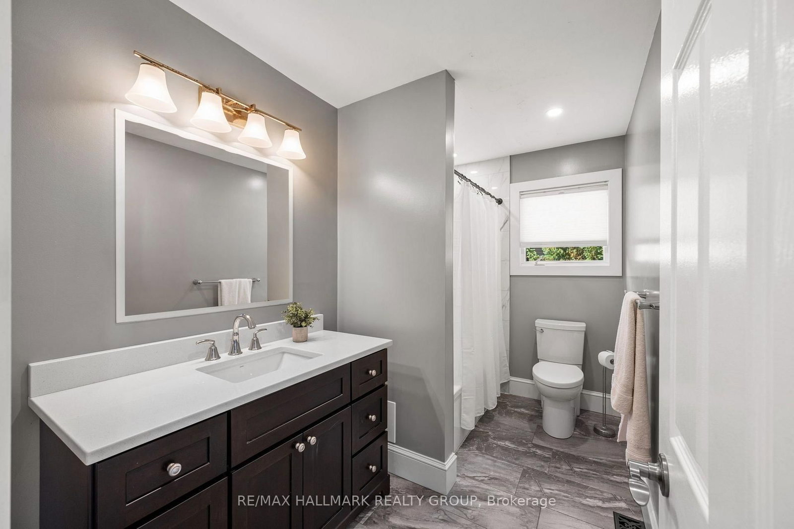 1381 Montresor Way • Ottawa, ON photo 40