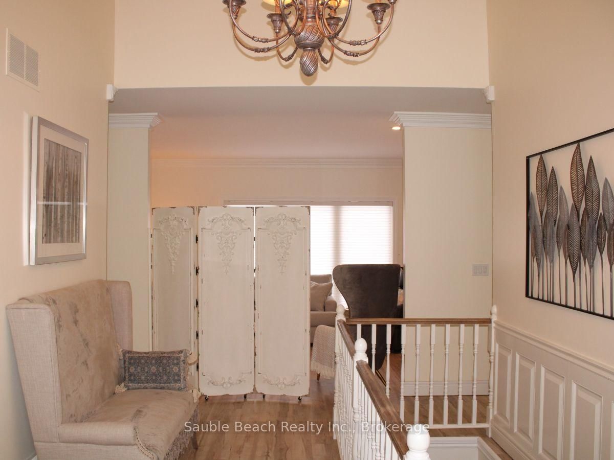 359 Sixth Street N • South Bruce Peninsula, ON photo 2