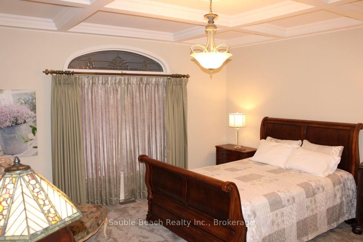 359 Sixth Street N • South Bruce Peninsula, ON photo 31