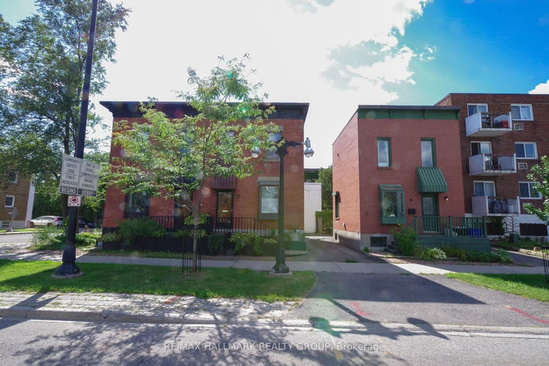 88 King Edward Avenue