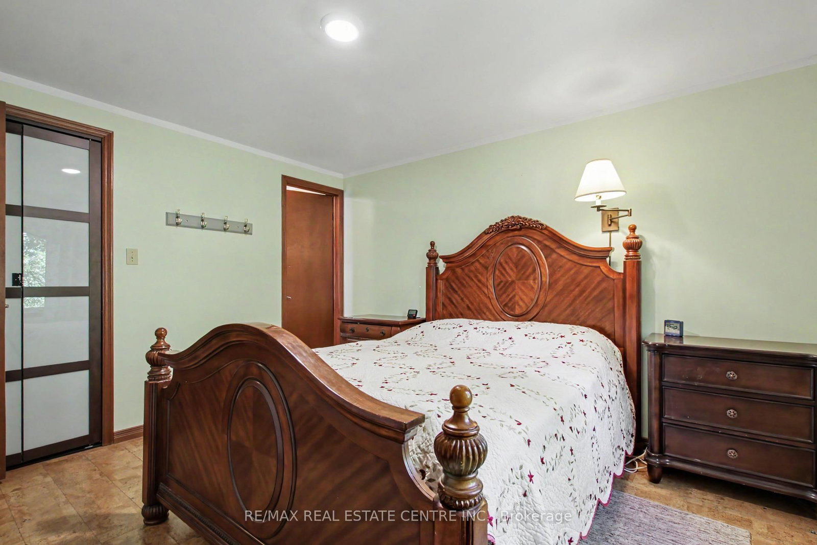 16 Main Street • North Dumfries, ON photo 14