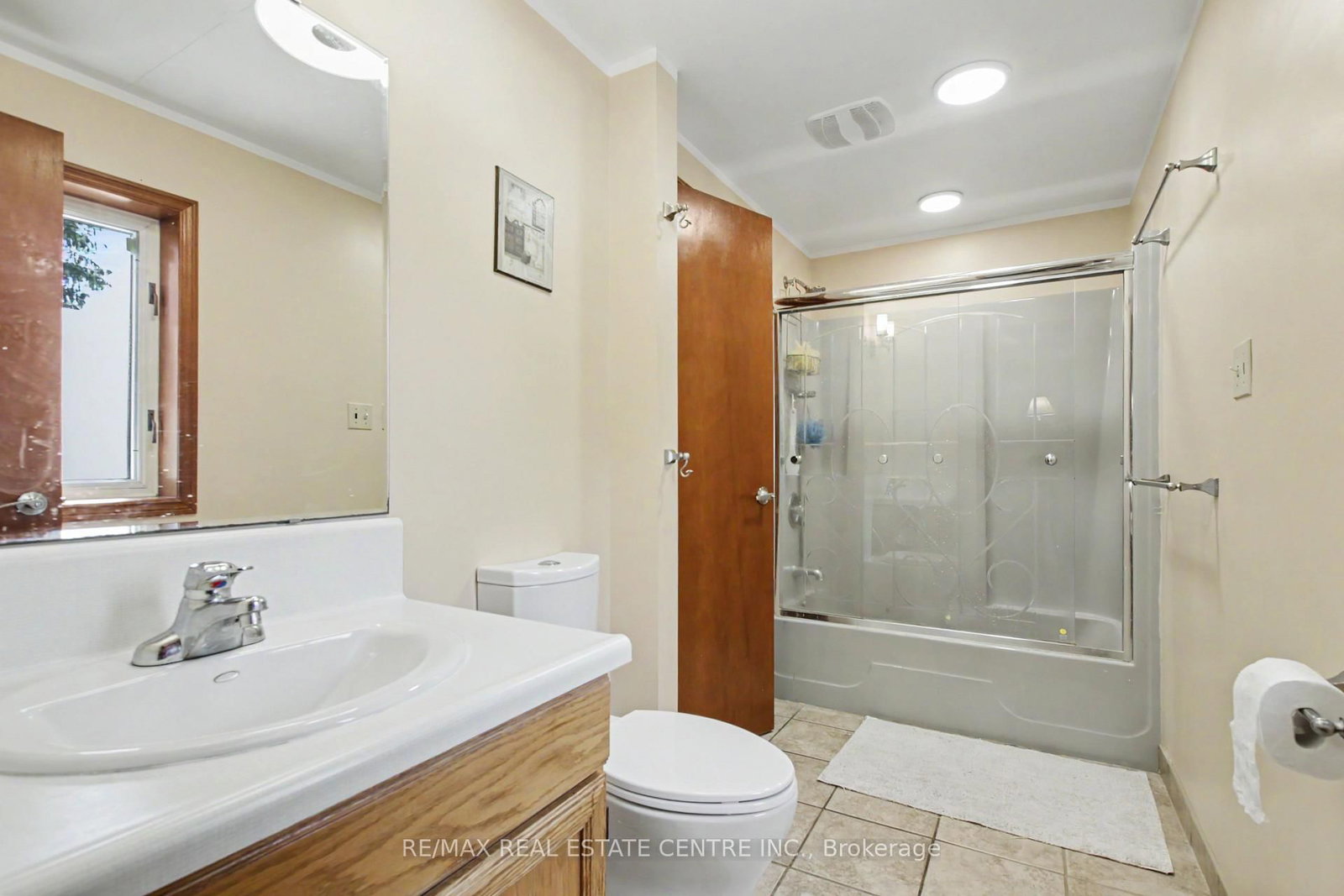 16 Main Street • North Dumfries, ON photo 15