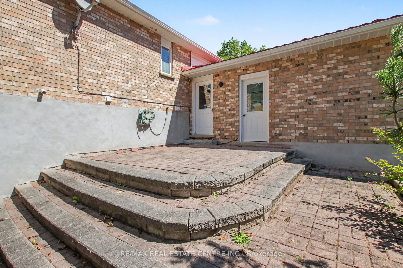 16 Main Street • North Dumfries, ON photo 26