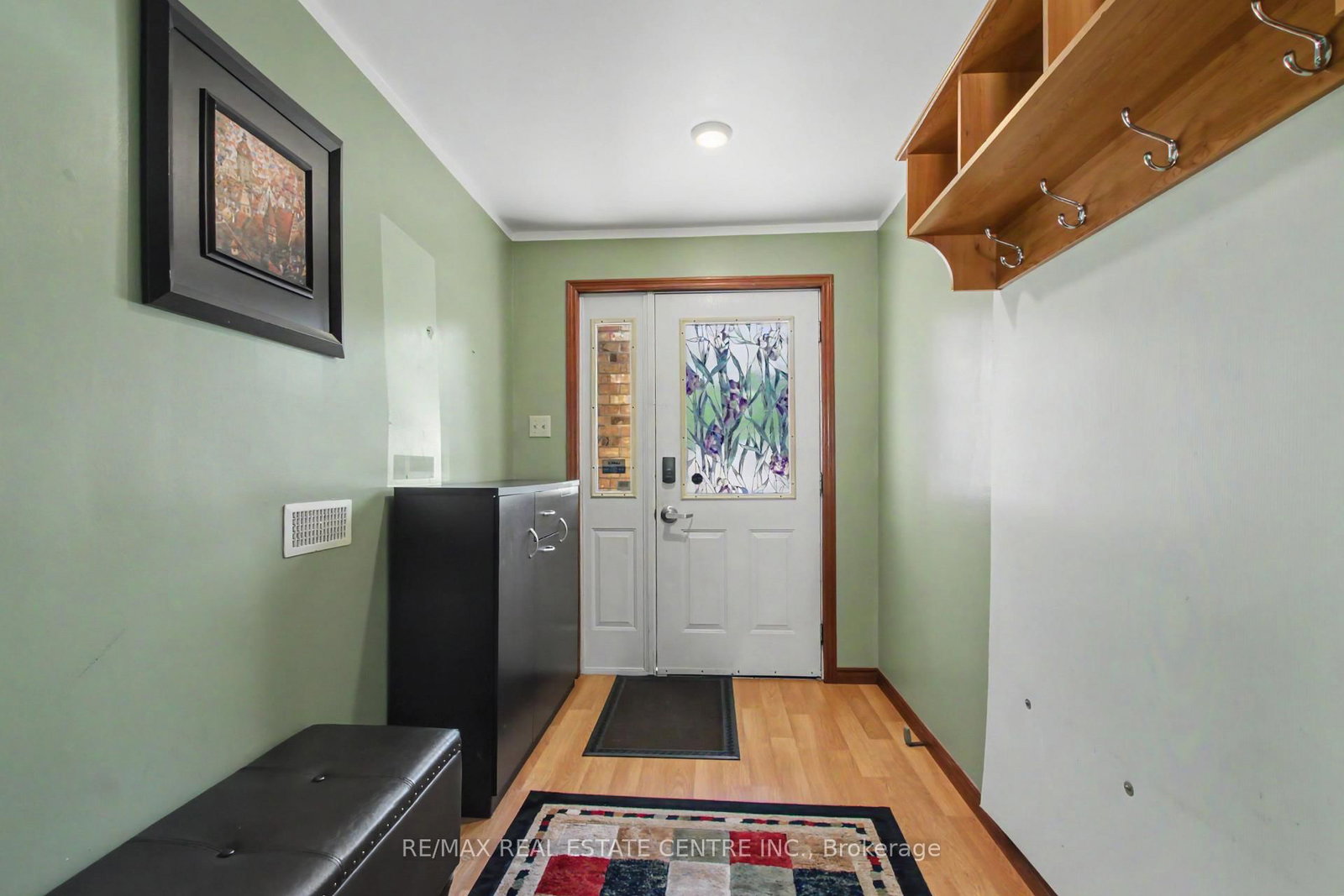 16 Main Street • North Dumfries, ON photo 5