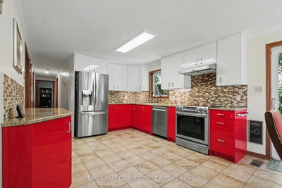 16 Main Street • North Dumfries, ON photo 8