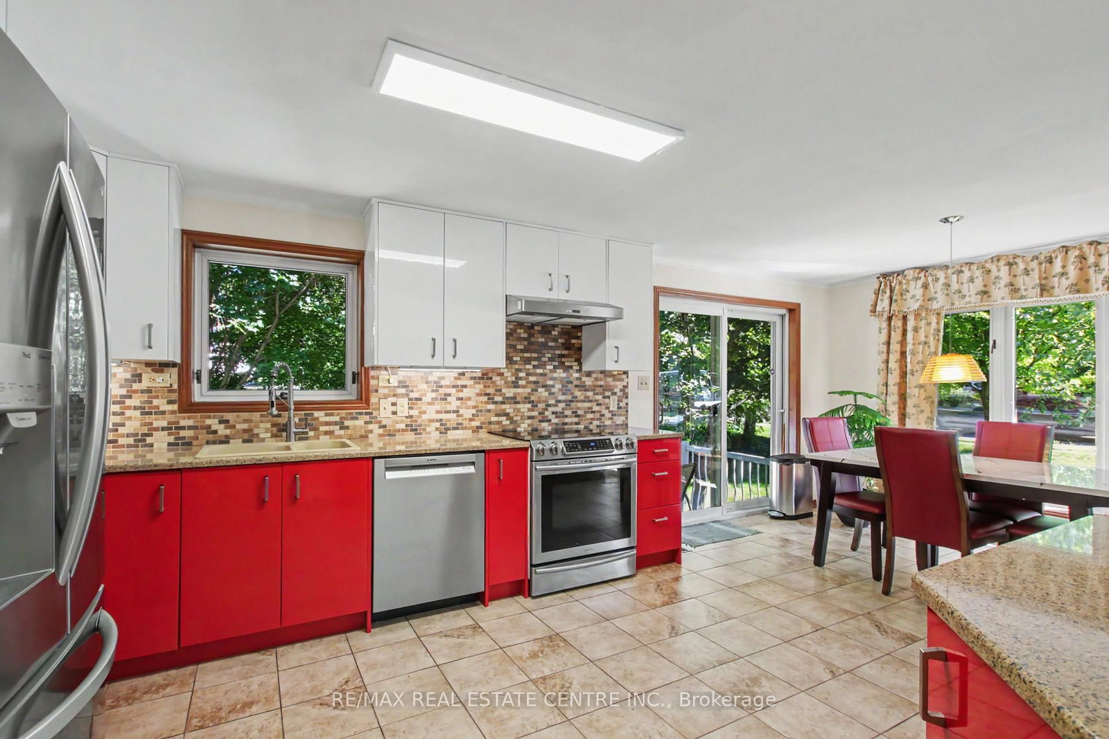 16 Main Street • North Dumfries, ON photo 9