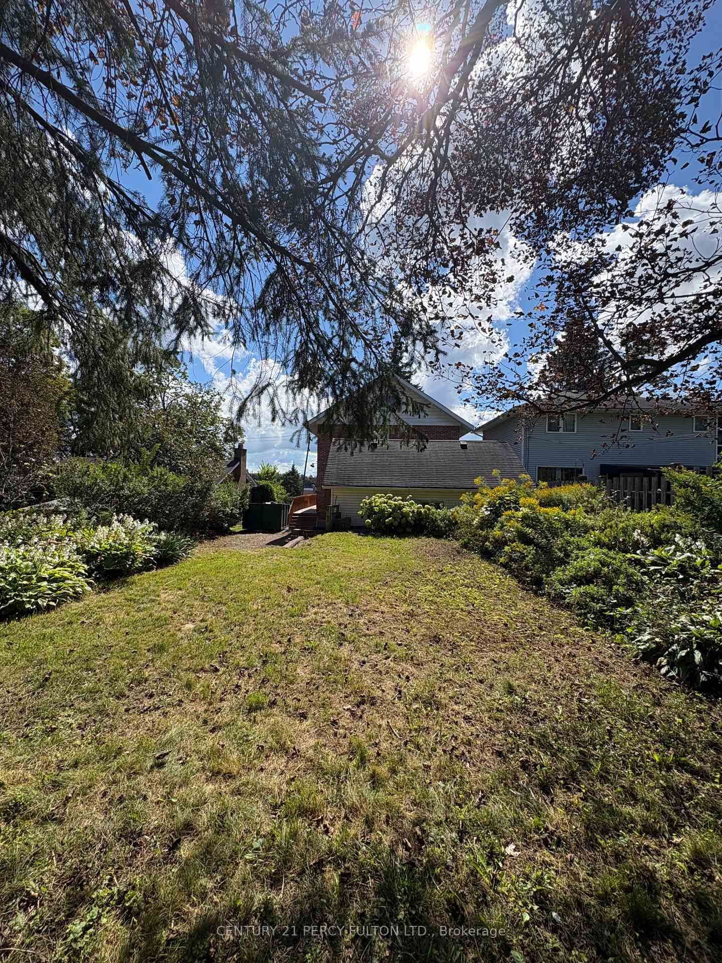 360 Highland Road • Peterborough, ON photo 17
