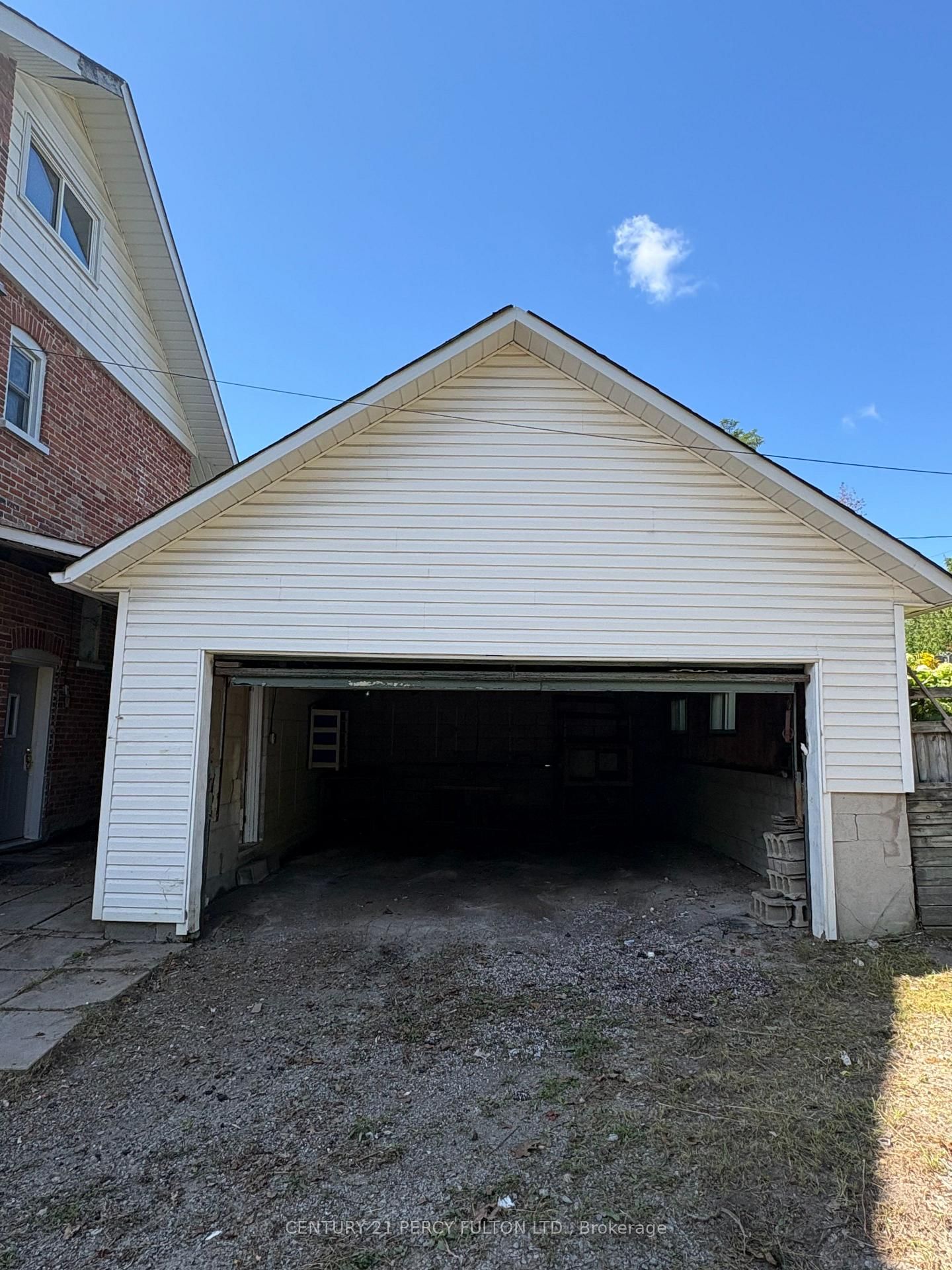 360 Highland Road • Peterborough, ON photo 19