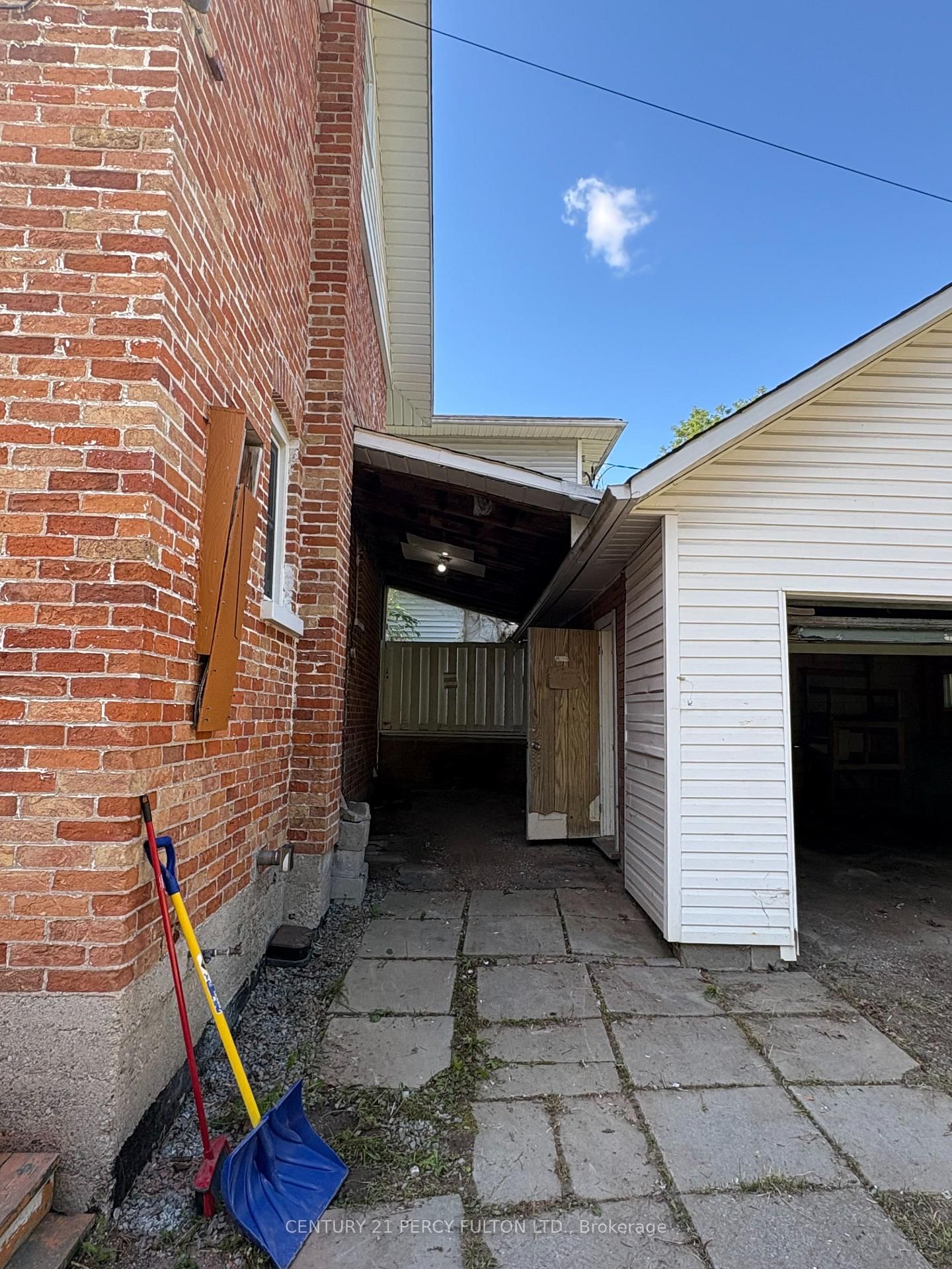 360 Highland Road • Peterborough, ON photo 20