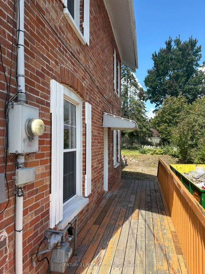360 Highland Road • Peterborough, ON photo 4