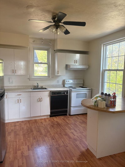 360 Highland Road • Peterborough, ON photo 9