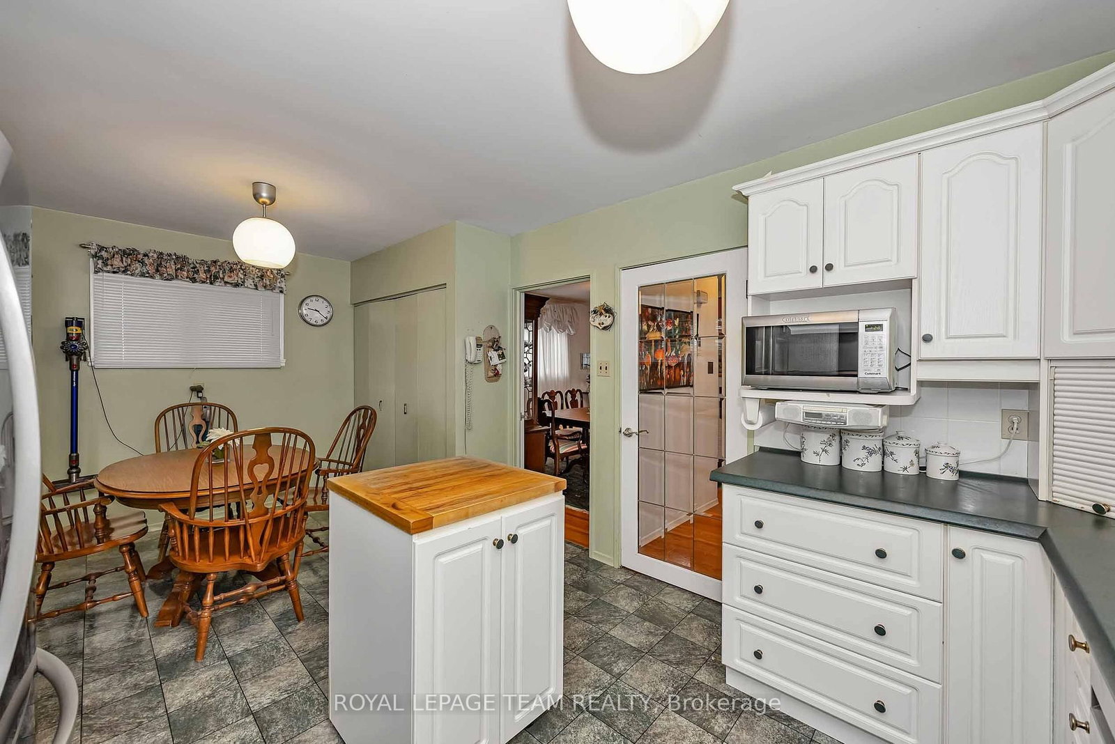 1174 Bonnie Crescent • Ottawa, ON photo 18