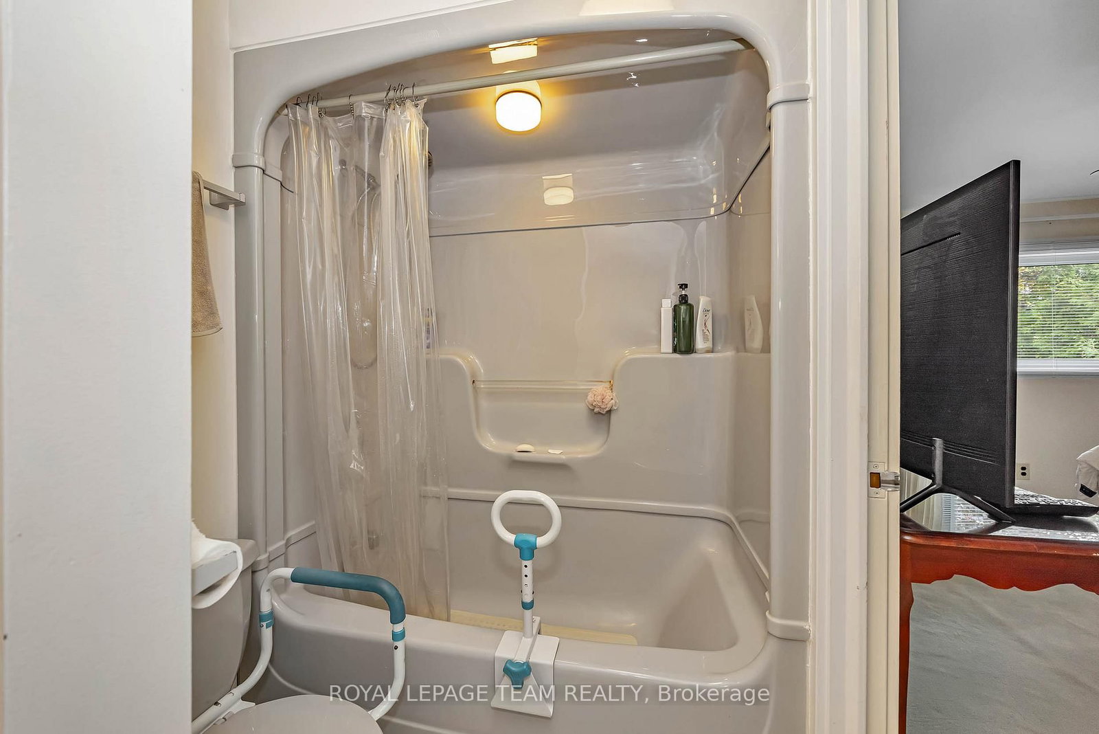 1174 Bonnie Crescent • Ottawa, ON photo 33