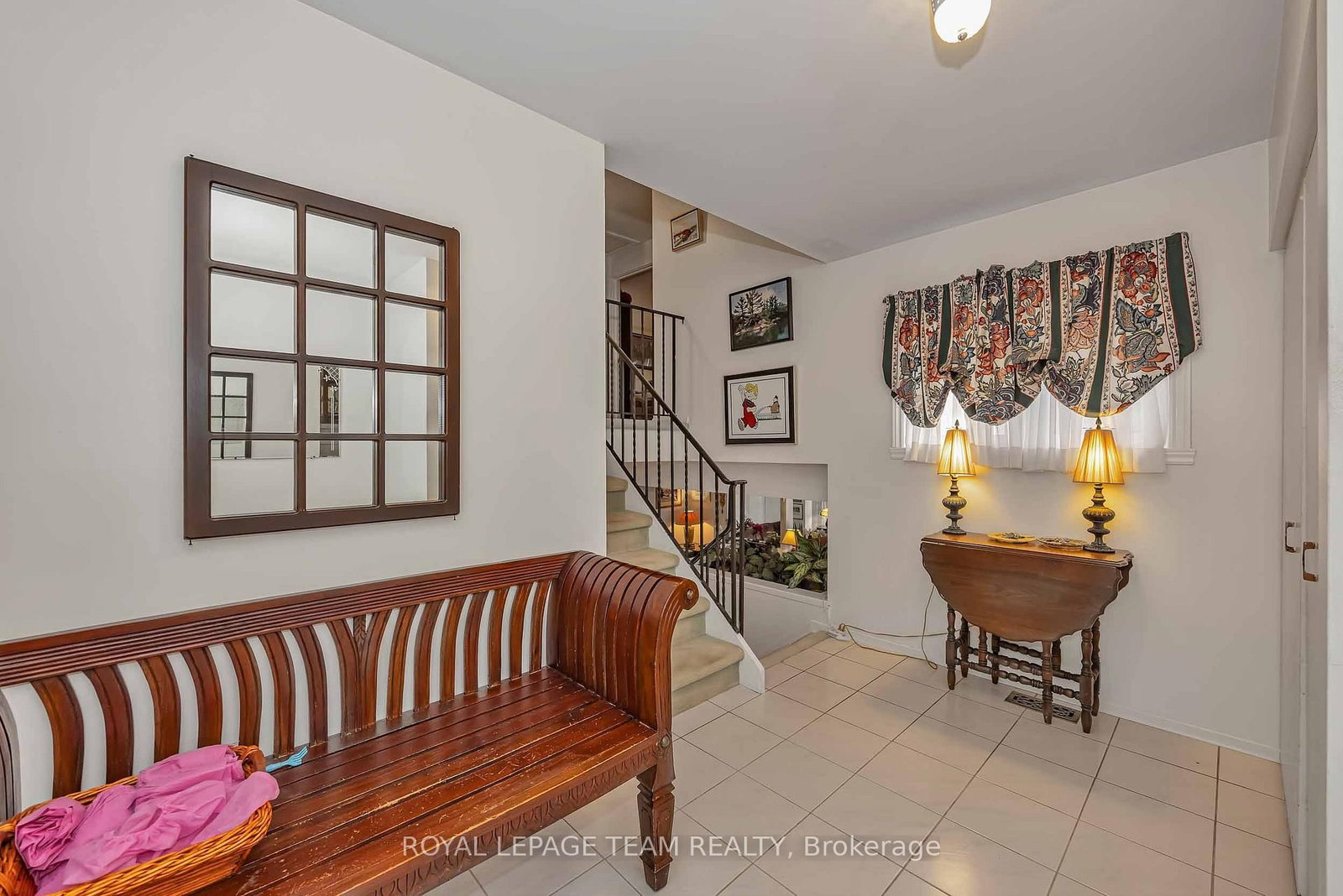 1174 Bonnie Crescent • Ottawa, ON photo 5