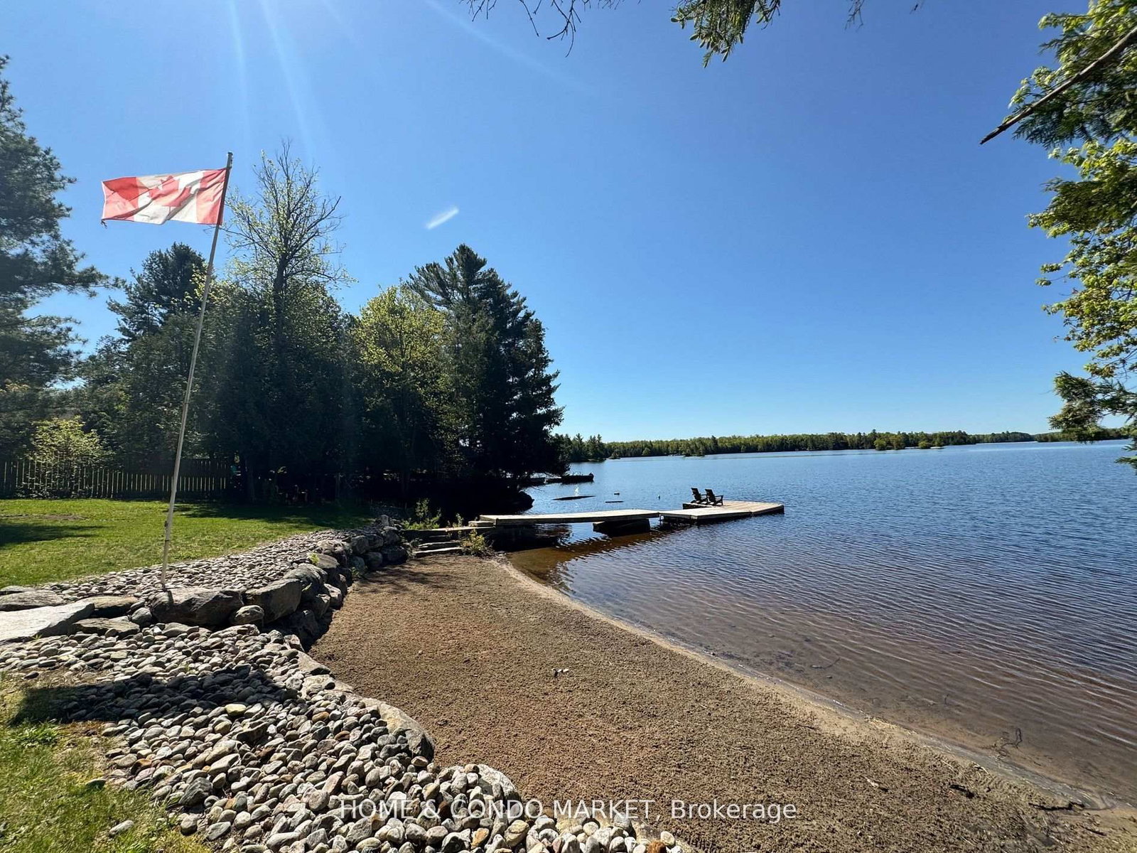 14 Charles Avenue • McKellar, ON photo 17