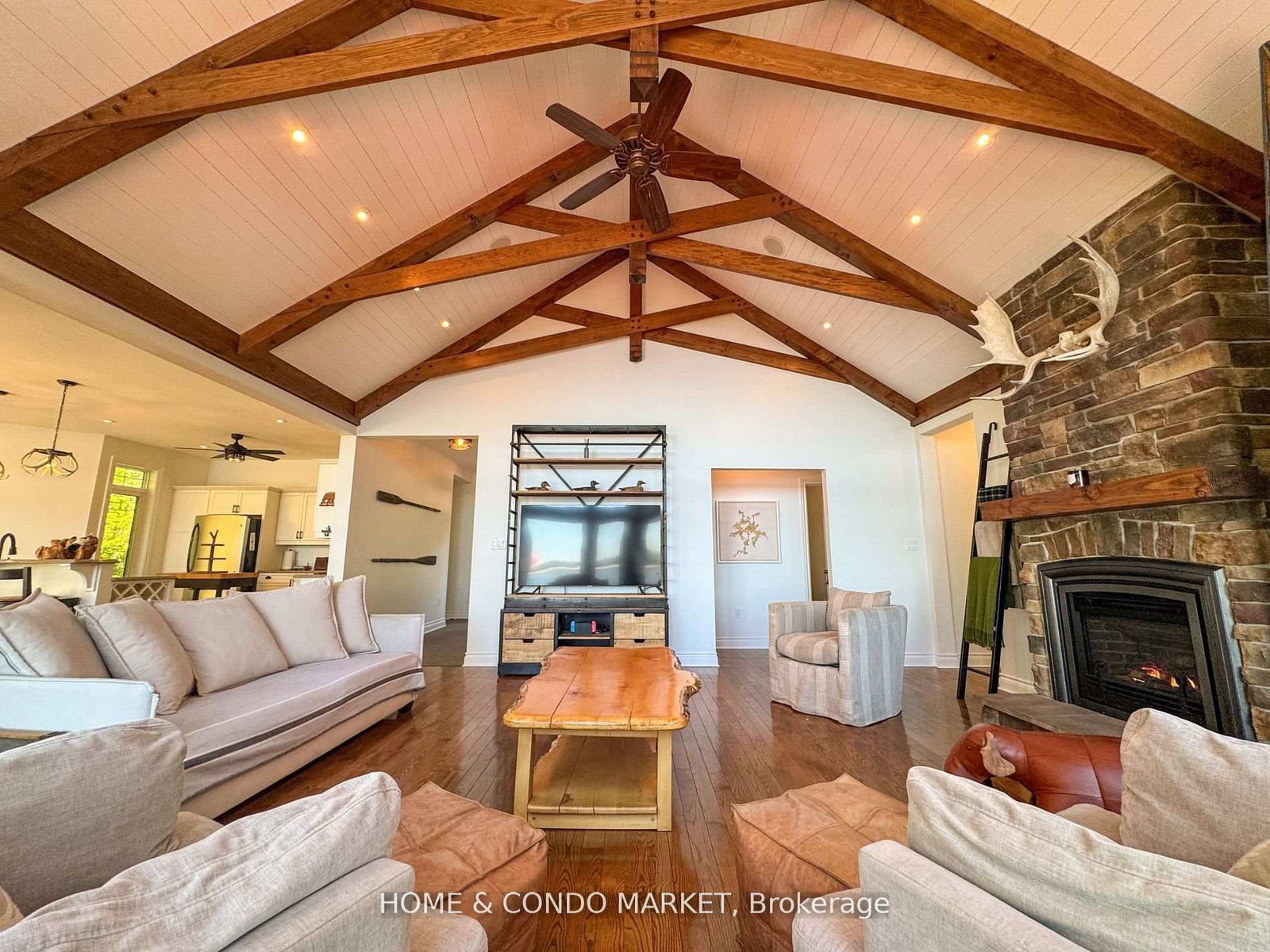 14 Charles Avenue • McKellar, ON photo 7