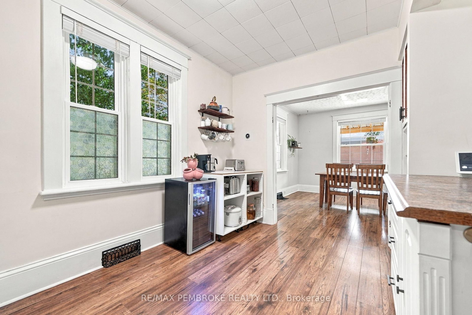 296 First Avenue N • Pembroke, ON photo 10