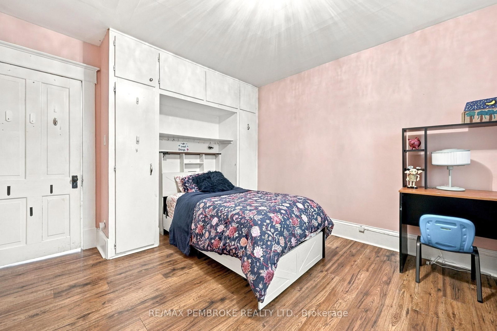 296 First Avenue N • Pembroke, ON photo 29