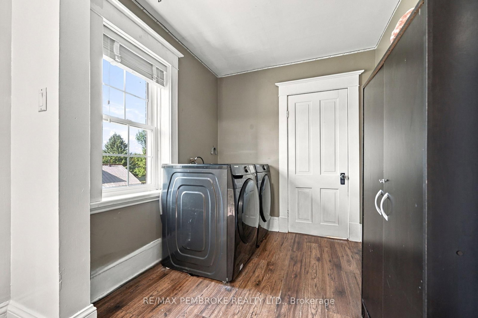 296 First Avenue N • Pembroke, ON photo 35
