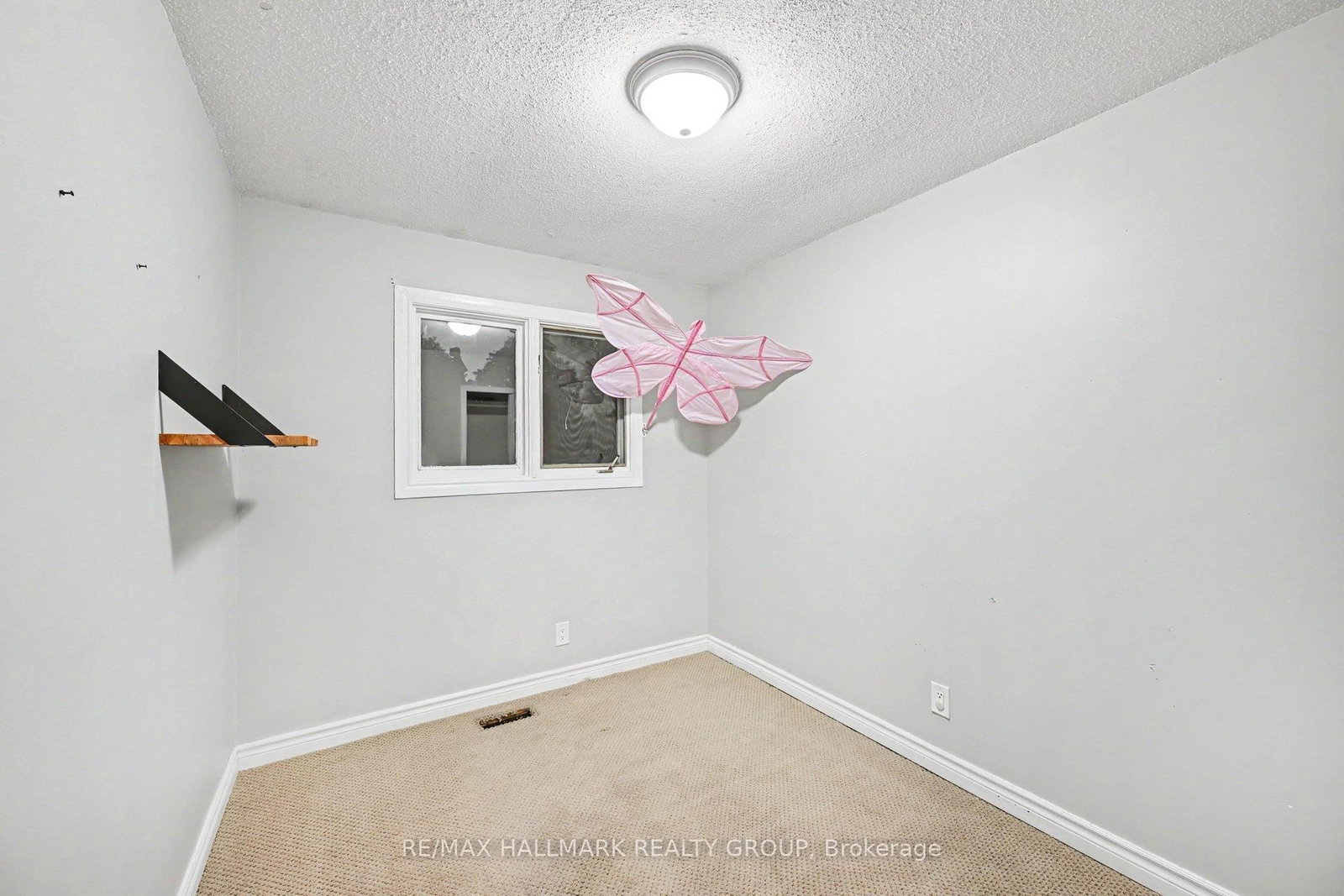 65 Christopher Hamilton Street • Richmond, ON photo 22