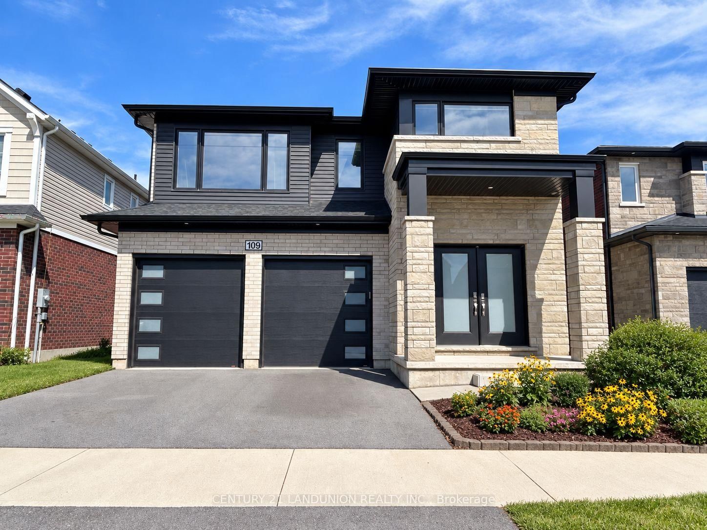 109 Acacia Road • Pelham, ON photo 1