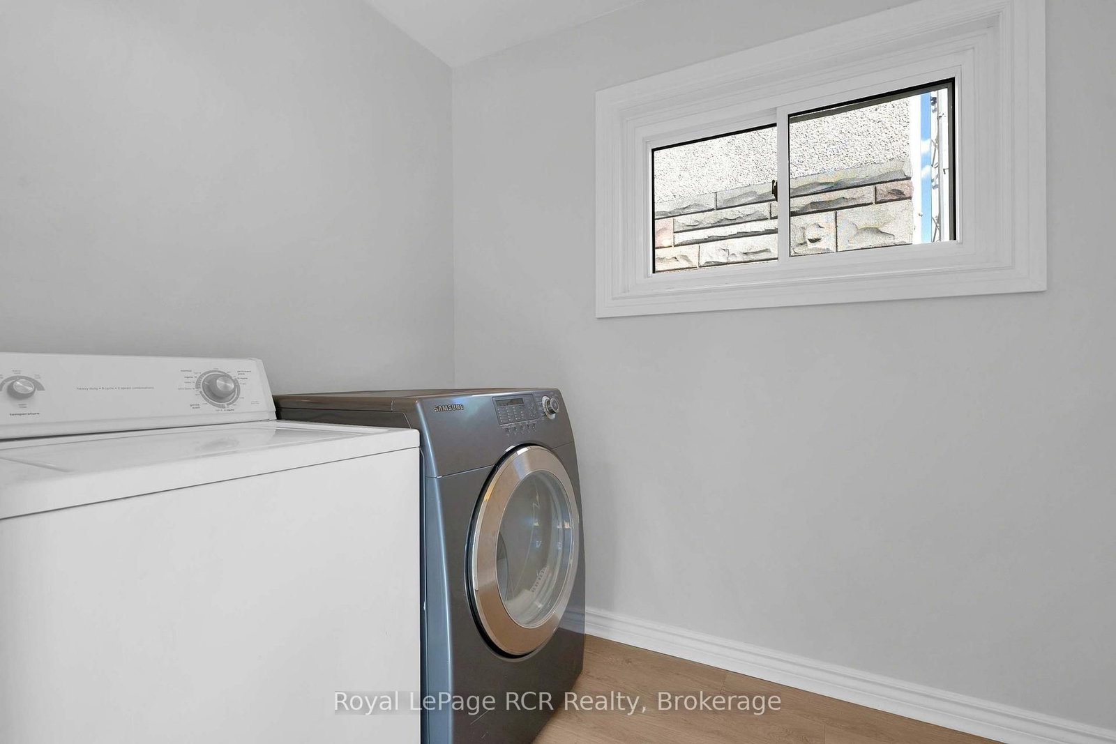 75 State Street • Welland, ON photo 13