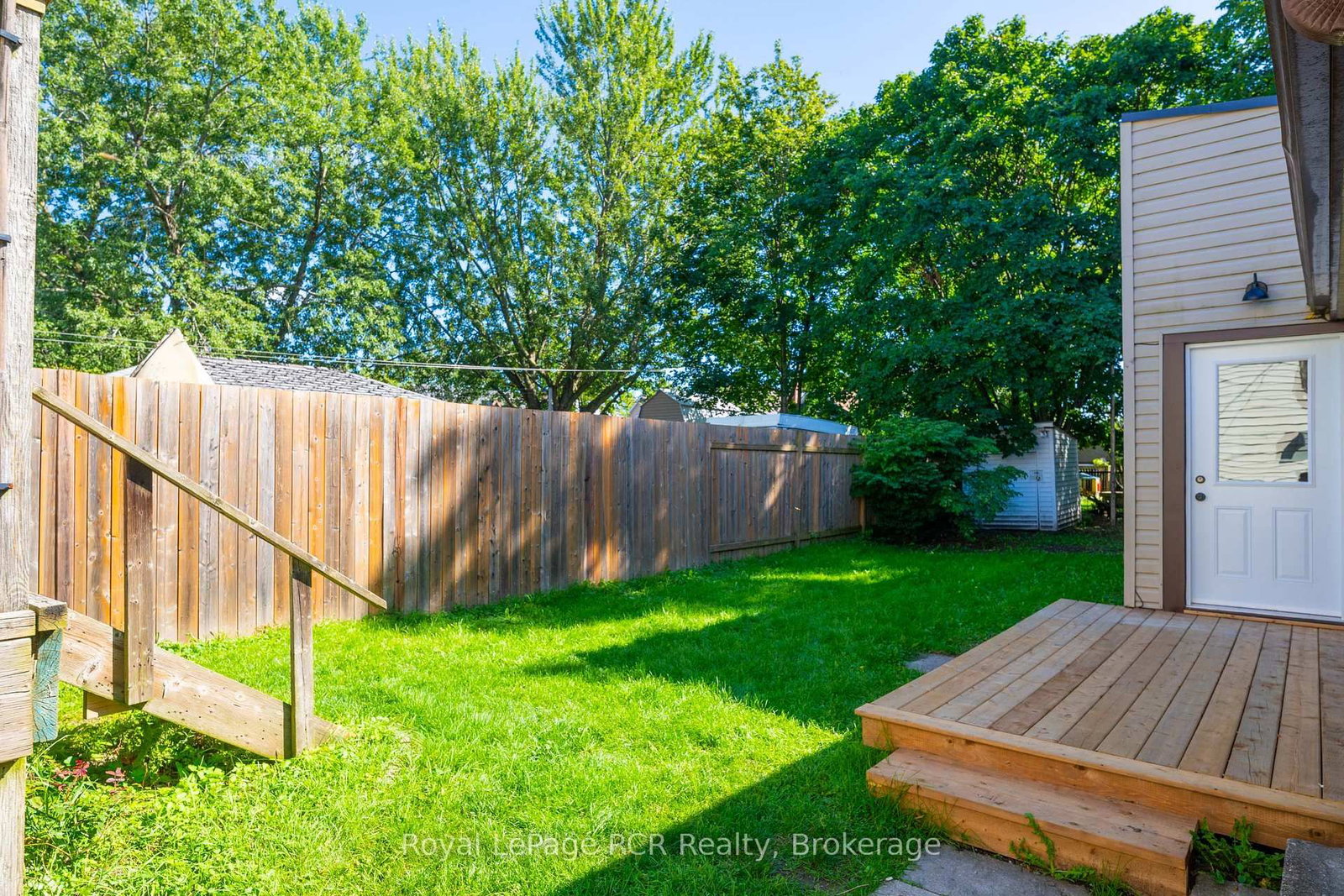 75 State Street • Welland, ON photo 32