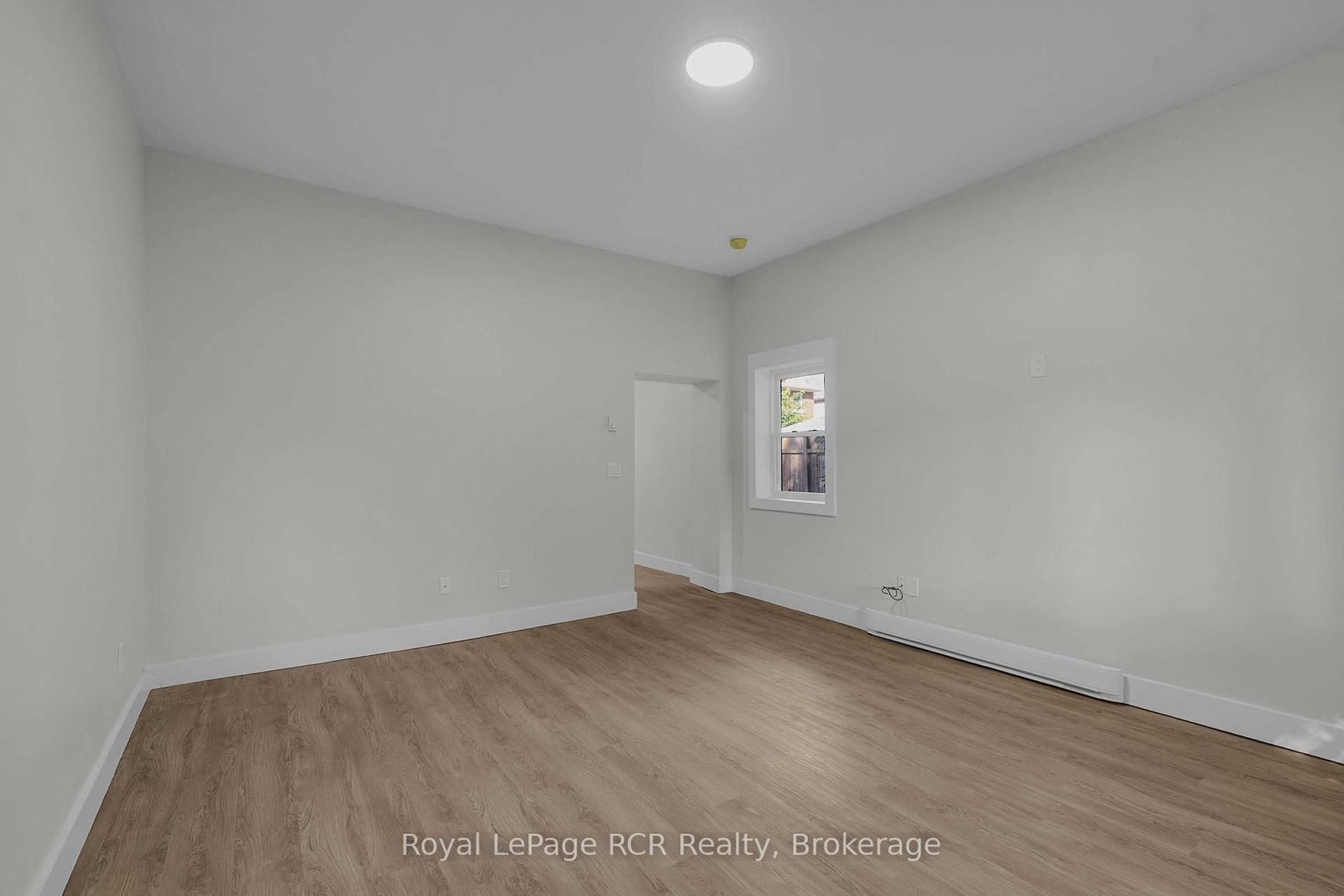 75 State Street • Welland, ON photo 41