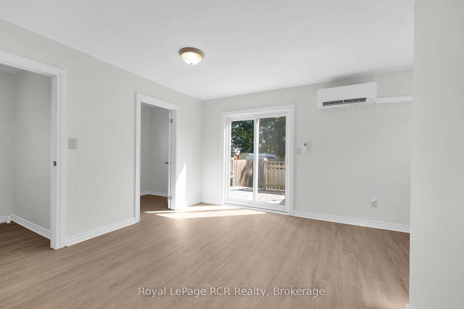 75 State Street • Welland, ON photo 9