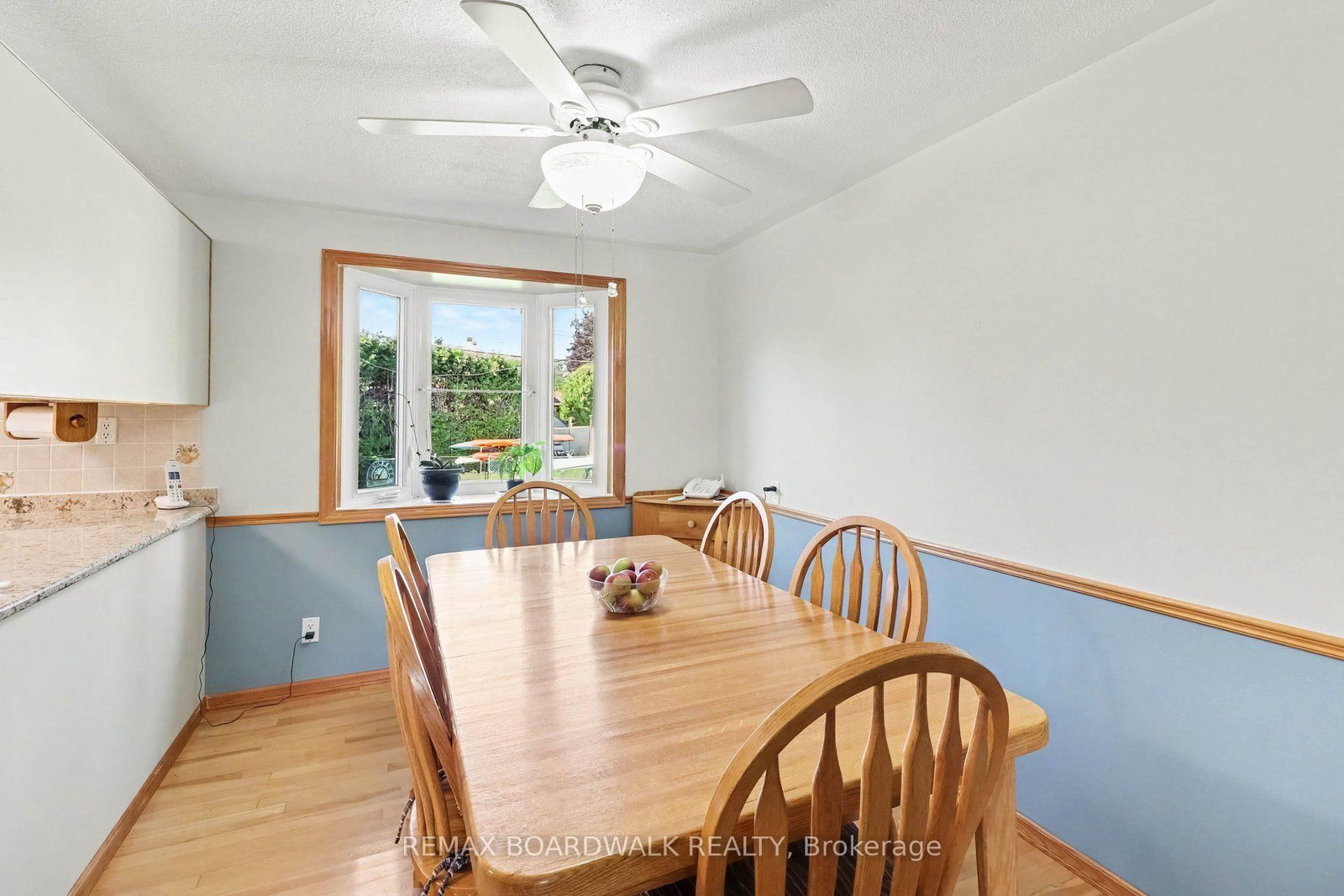 389 Hatfield Crescent • Ottawa, ON photo 12