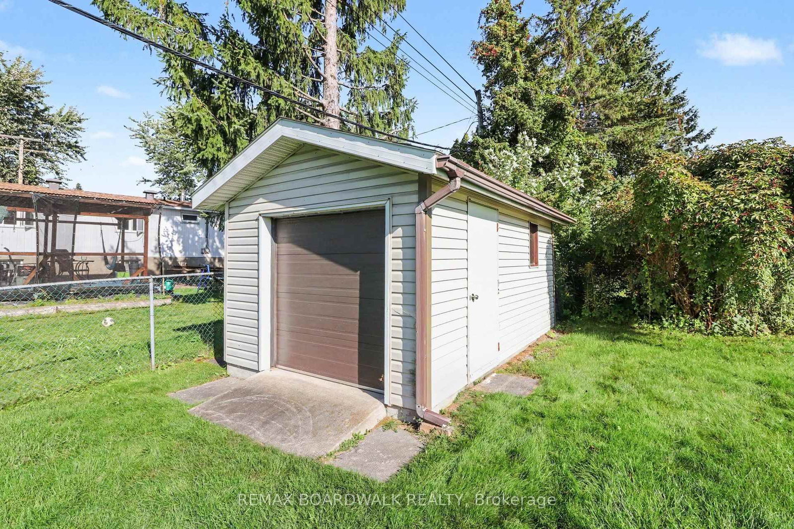 389 Hatfield Crescent • Ottawa, ON photo 39
