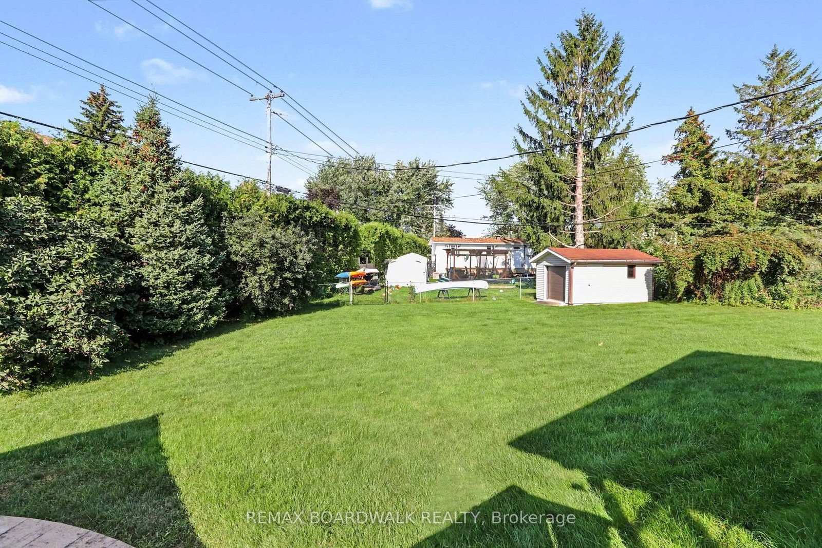 389 Hatfield Crescent • Ottawa, ON photo 40
