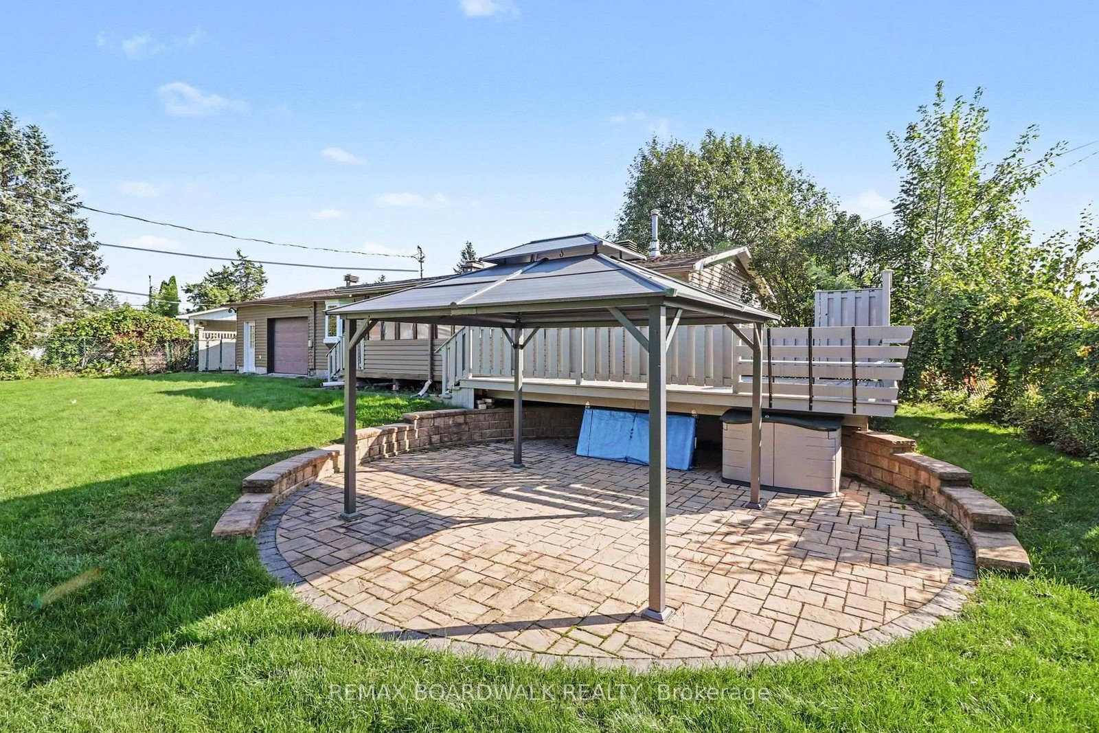 389 Hatfield Crescent • Ottawa, ON photo 44