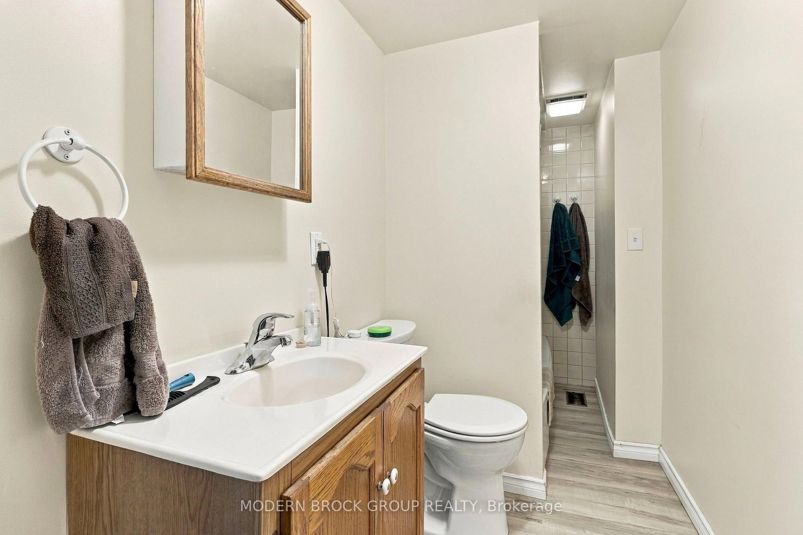 7 Elm Street • Brockville, ON photo 11