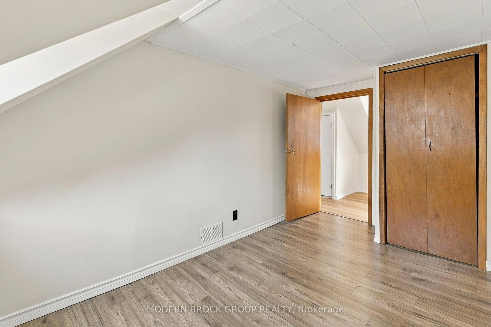 7 Elm Street • Brockville, ON photo 21
