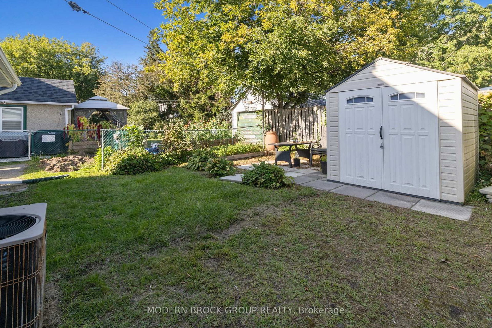 7 Elm Street • Brockville, ON photo 24