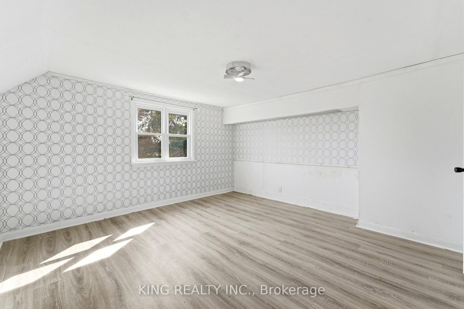 75 Tollgate Road • Brantford, ON photo 18