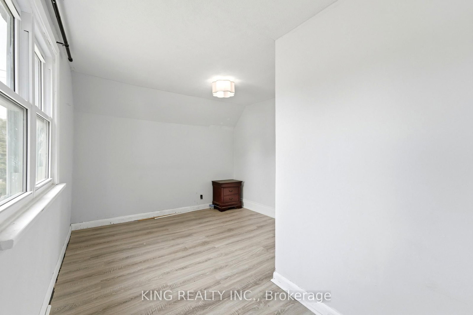 75 Tollgate Road • Brantford, ON photo 23