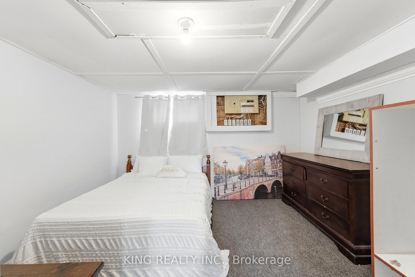 75 Tollgate Road • Brantford, ON photo 33