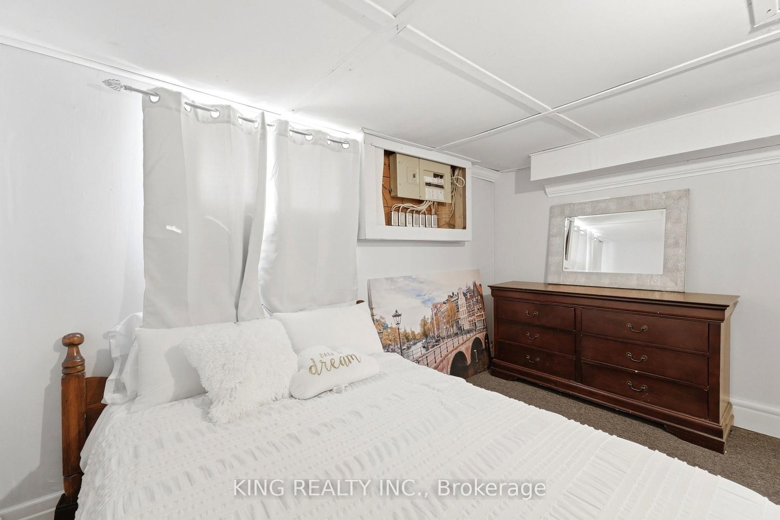75 Tollgate Road • Brantford, ON photo 34
