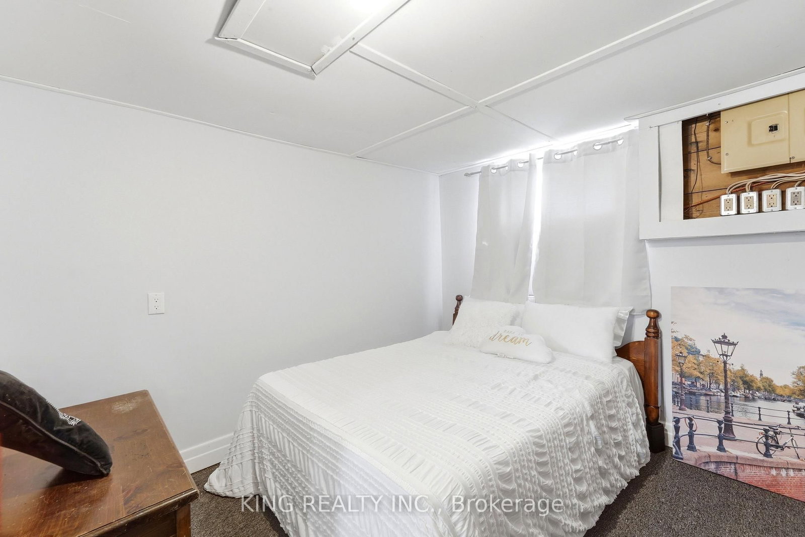75 Tollgate Road • Brantford, ON photo 35