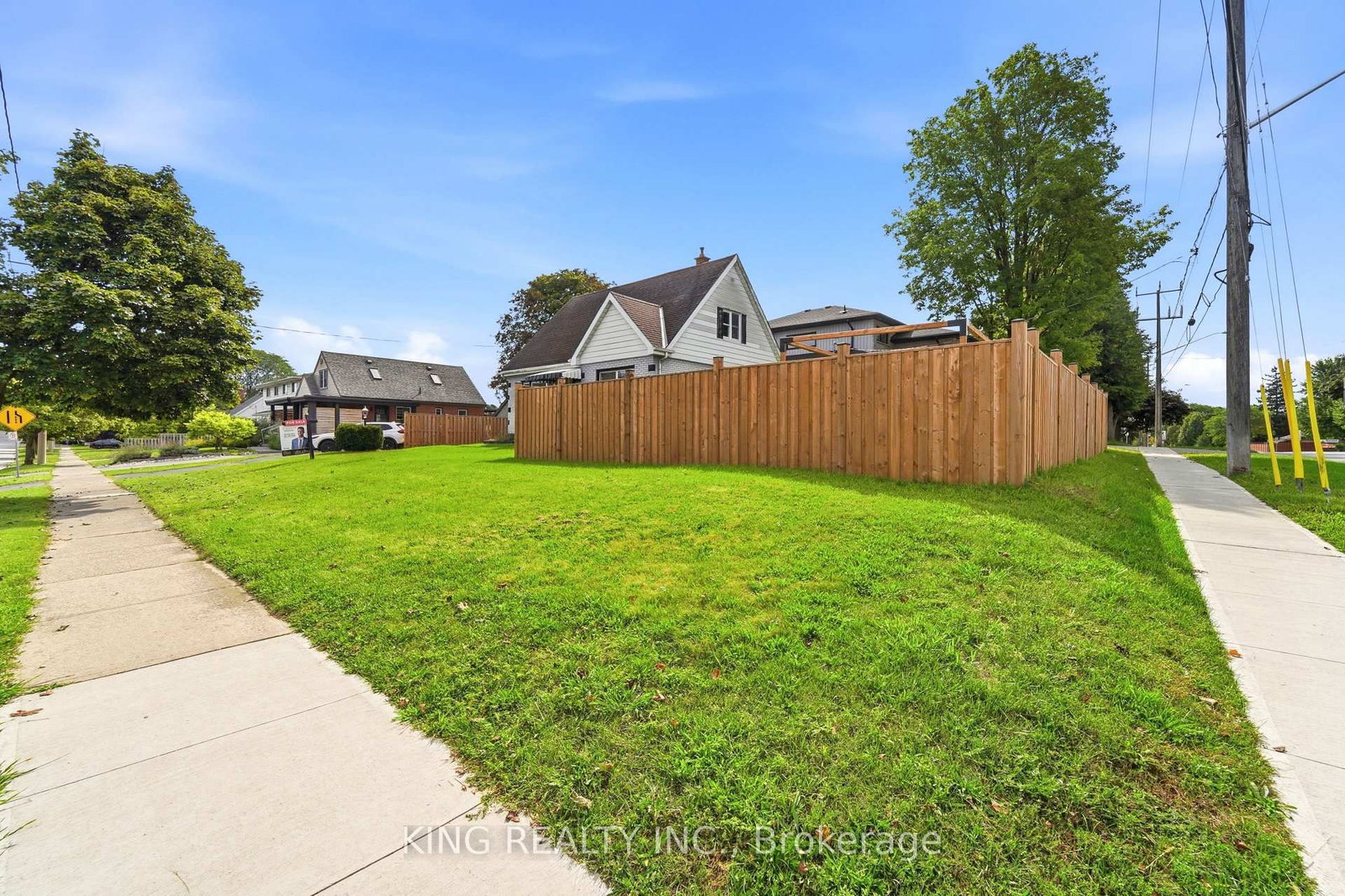 75 Tollgate Road • Brantford, ON photo 38