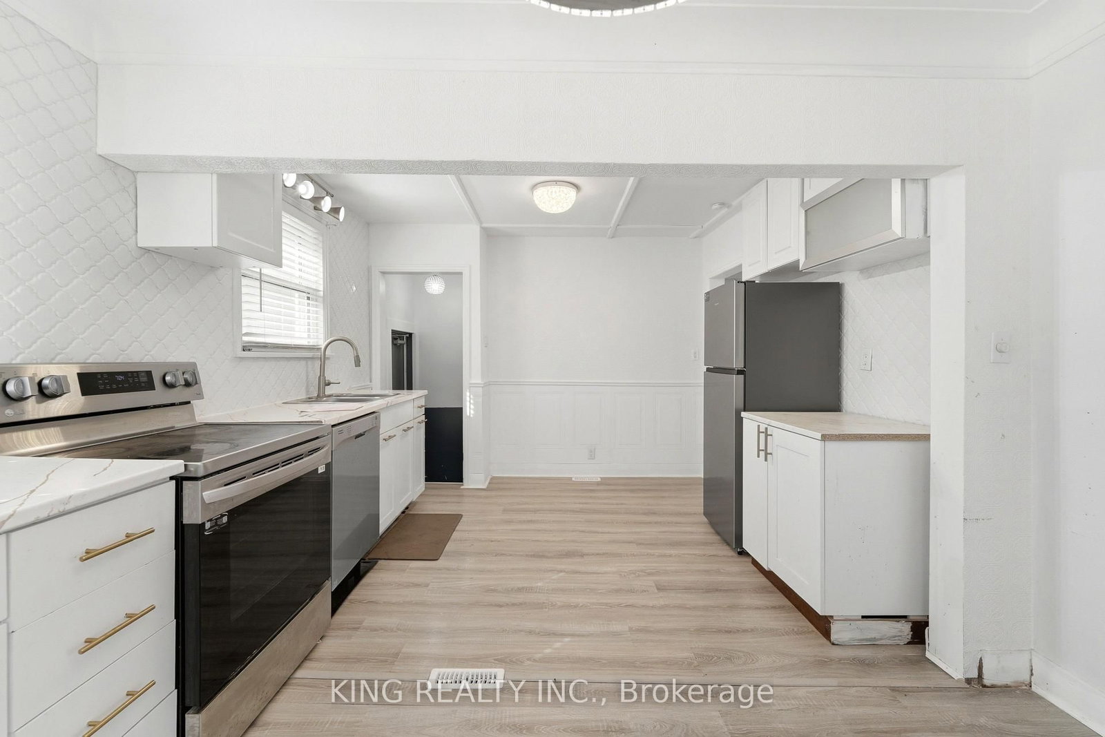 75 Tollgate Road • Brantford, ON photo 8