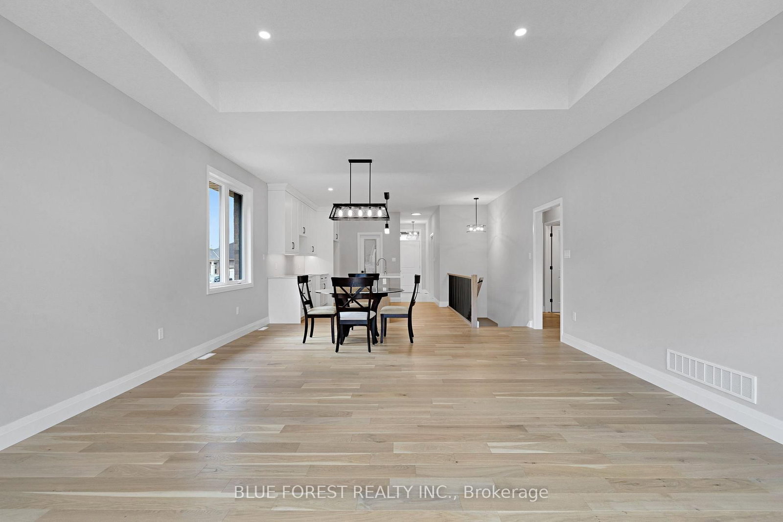 147 SHIRLEY Street • Thames Centre, ON photo 16