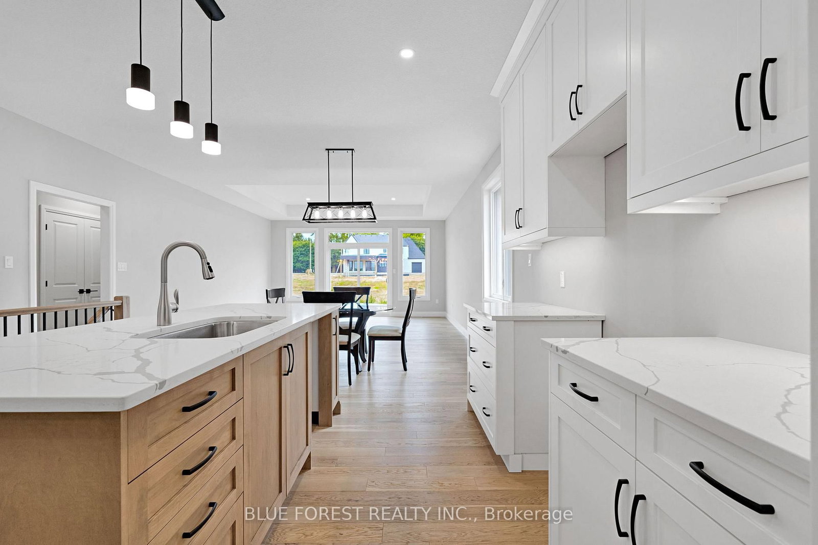 147 SHIRLEY Street • Thames Centre, ON photo 8