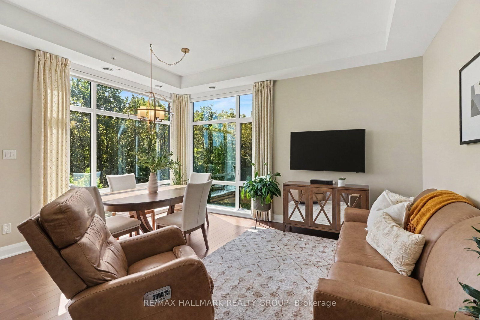 110 Cortile Private • #202 • Ottawa, ON photo 15