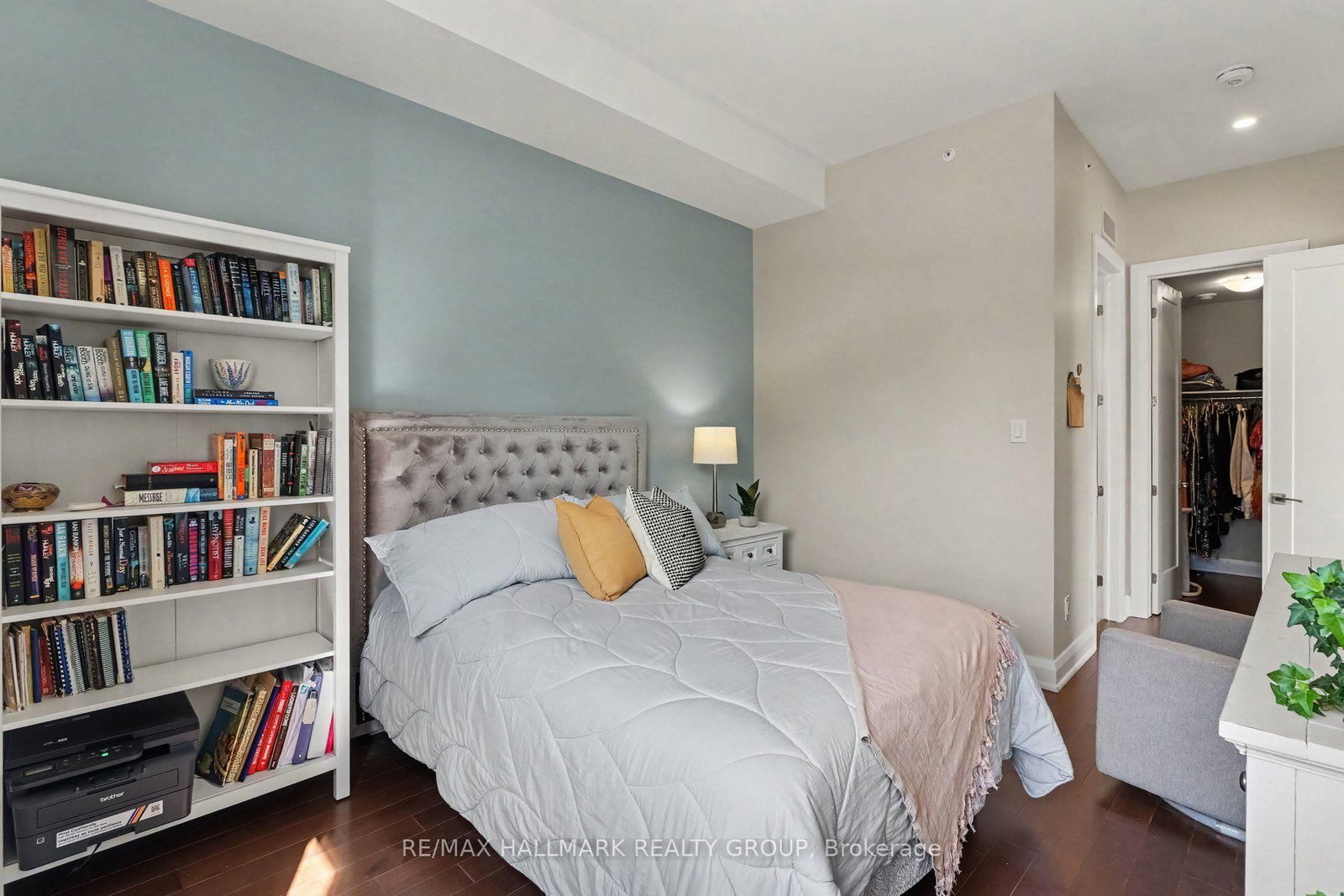 110 Cortile Private • #202 • Ottawa, ON photo 19